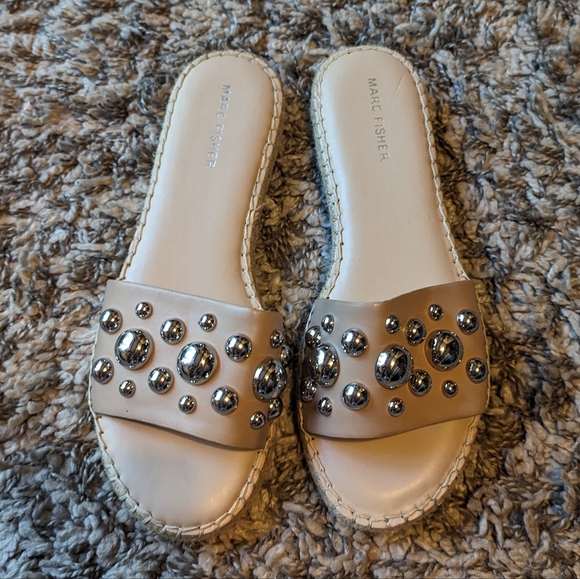 Marc Fisher Beira Sandals - Picture 3 of 4